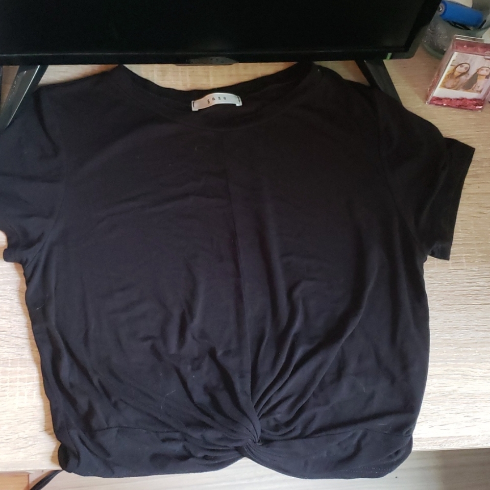 Black crop top
